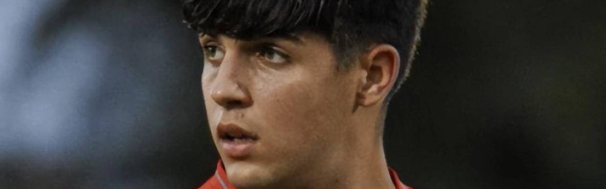 28球9助攻！18岁锋线妖童横空出世，名记爆料，两大意甲豪门疯抢