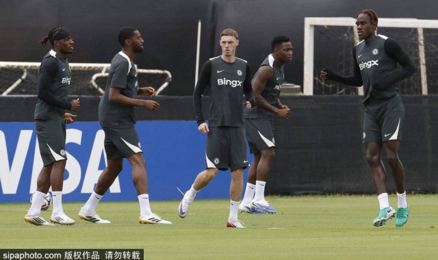 皇马筹资签哈兰德？曼联对加纳乔发出最后通牒，英超西甲转会大戏全面解析