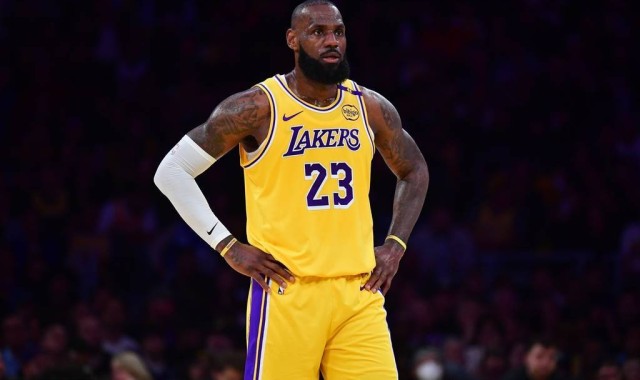 艾顿来了!詹姆斯与九位状元同队 创NBA历史之最