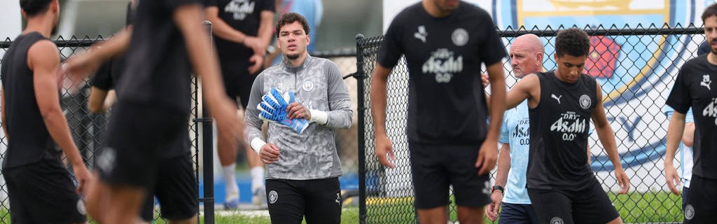 曼城门将大换血：瓜迪奥拉的妙手回春