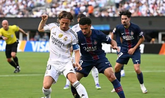 大巴黎4-0淘汰皇马，鲁伊斯独揽荣耀于世俱杯半决赛